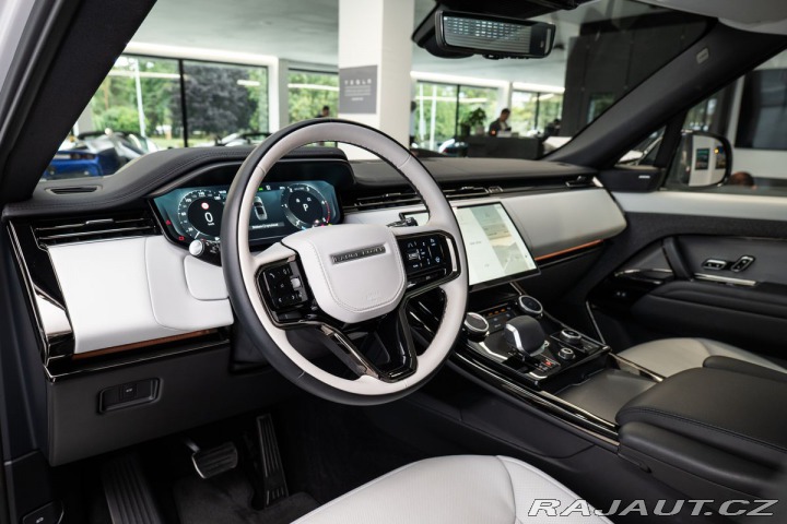 Land Rover Range Rover Sport D300 DYNAMIC HSE 1800