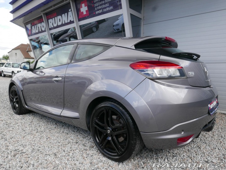 Renault Mégane RS Coupe 2,0i Turbo REZER 2011