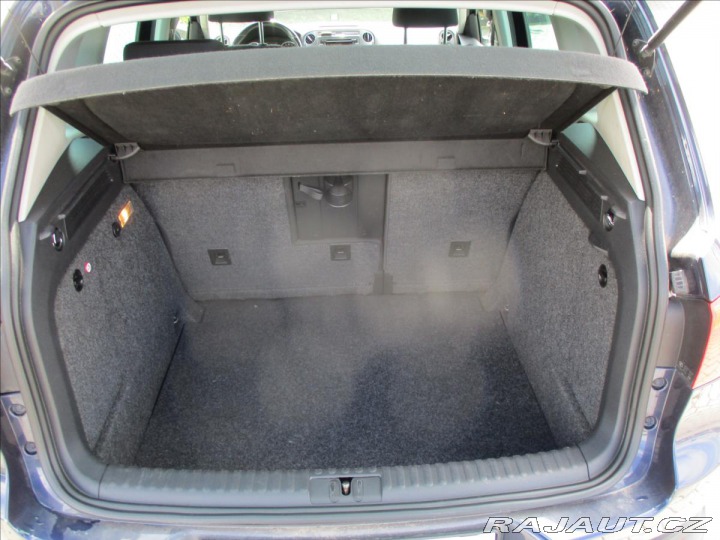 Volkswagen Tiguan 2,0 TDi 81kw bez koroze, 2013