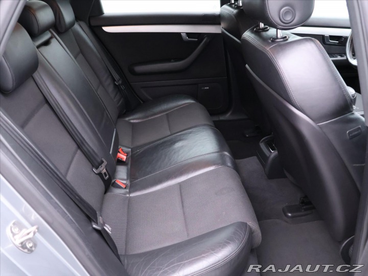 Audi A4 3,0 TDI 150 kW Quattro S- 2005