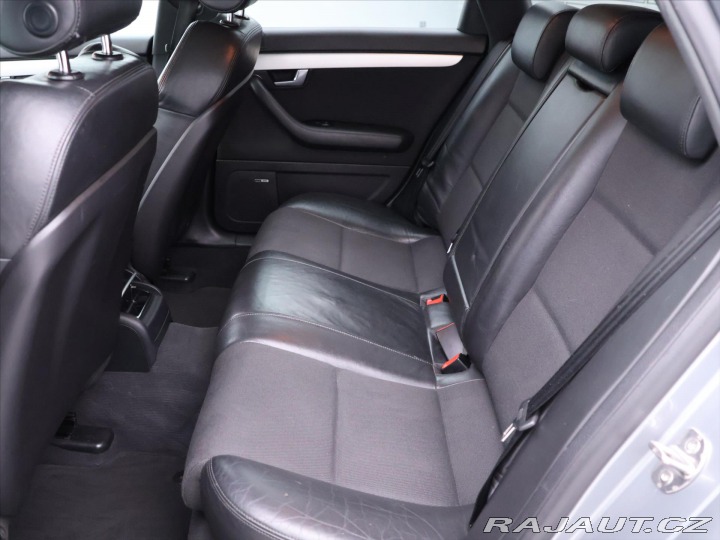 Audi A4 3,0 TDI 150 kW Quattro S- 2005