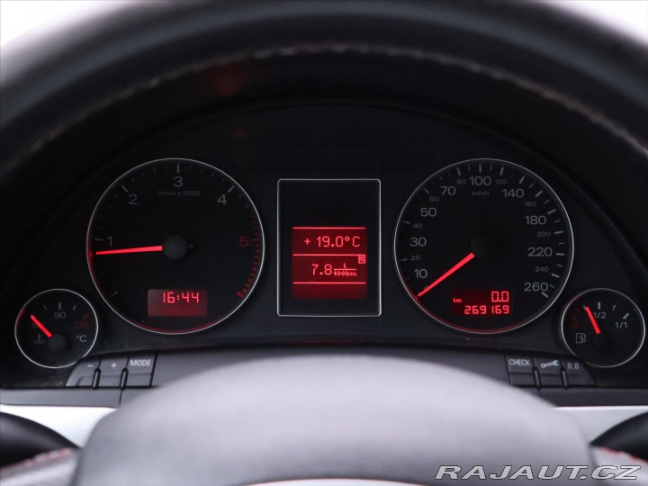 Audi A4 3,0 TDI 150 kW Quattro S- 2005