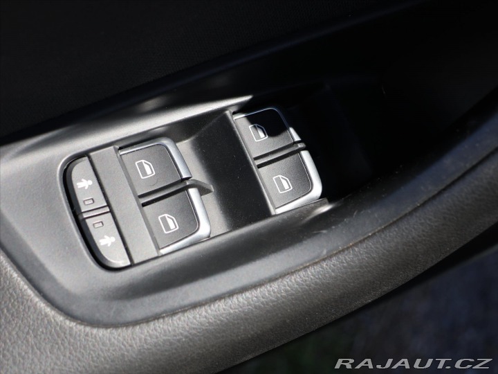 Audi A6 2,0 TDI 130kW Aut. Naviga 2012