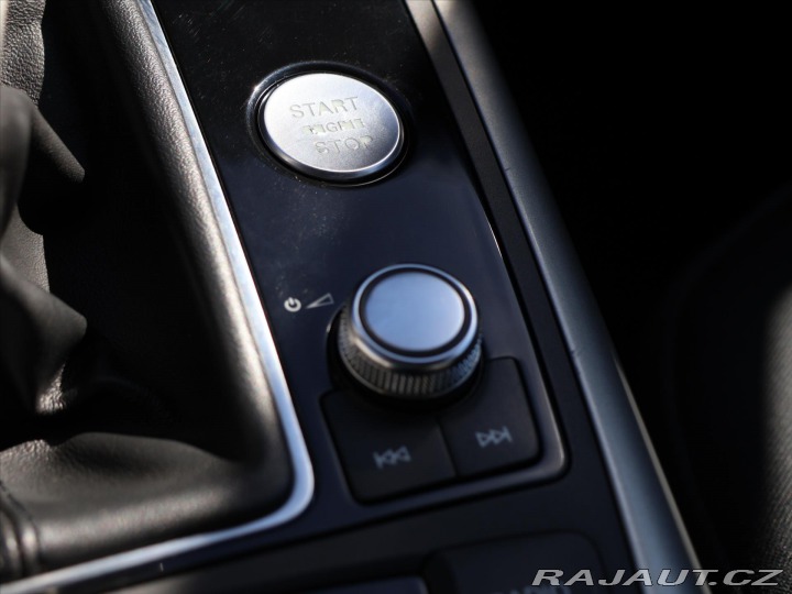 Audi A6 2,0 TDI 130kW Aut. Naviga 2012