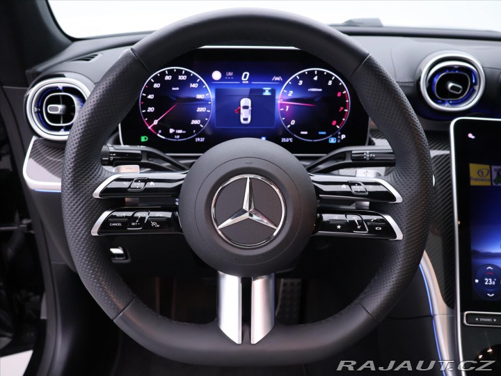 Mercedes-Benz CLE 2,0 300 4Matic AMG Premiu 2025