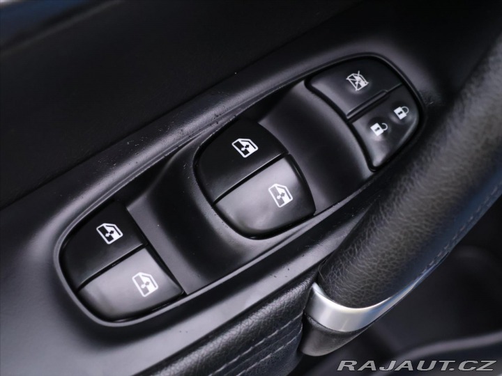 Nissan Qashqai 1,2 DiG-T 85kW CZ Tekna D 2018