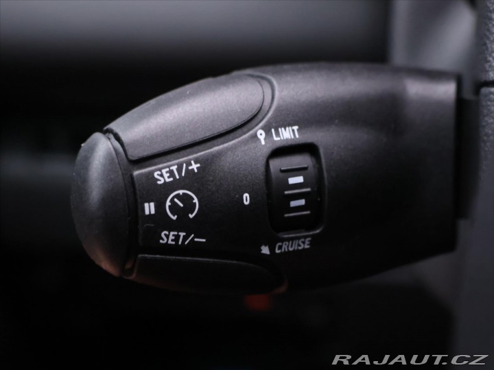 Peugeot 3008 1,6 HDI 84KW Active CZ 1. 2015
