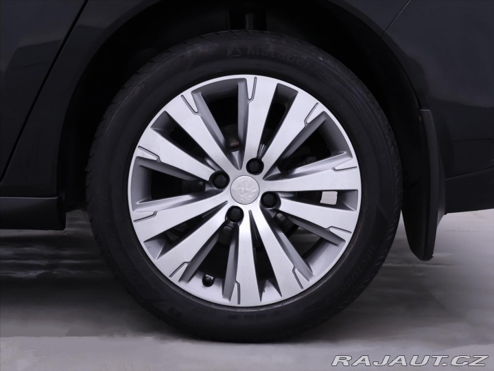 Peugeot 3008 1,6 HDI 84KW Active CZ 1. 2015