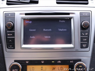 Toyota Avensis 2,0 D-4D 91kW Life Xenon 2013
