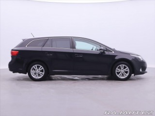 Toyota Avensis 2,0 D-4D 91kW Life Xenon 2013