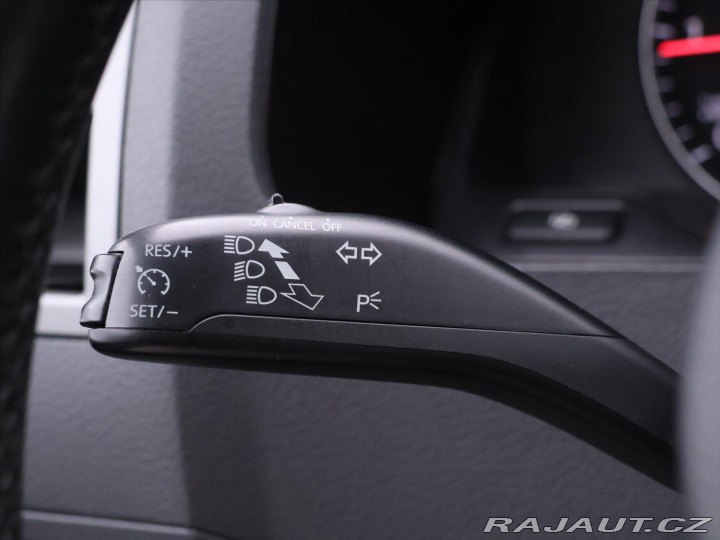 Volkswagen California 2,0 TDI 132kW CZ 7míst DP 2012