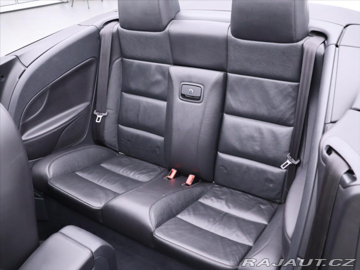 Volkswagen EOS 1,4 TSI 90kW Aut.Klima Ků 2011