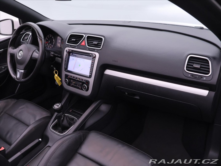 Volkswagen EOS 1,4 TSI 90kW Aut.Klima Ků 2011
