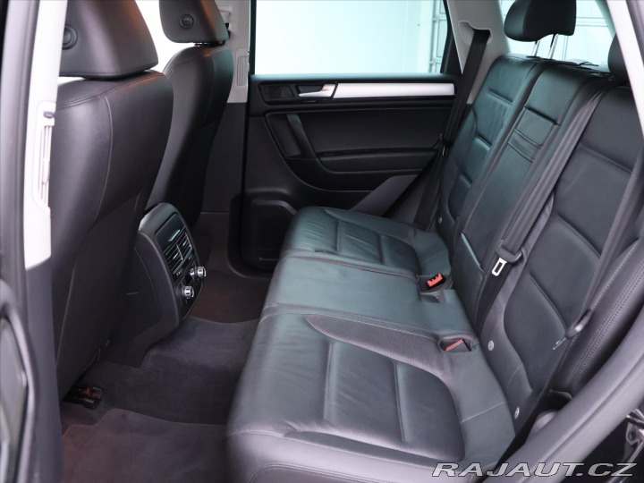 Volkswagen Touareg 3,0 TDI 180 kW 4Motion 2014