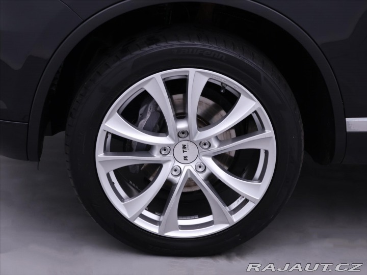 Volkswagen Touareg 3,0 TDI 180 kW 4Motion 2014