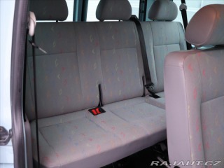 Volkswagen Transporter 1,9 TDI 2.Maj Tažné 9-Mís 2006