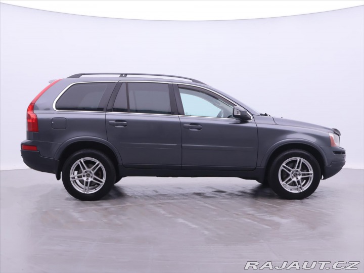 Volvo XC90 2,4 D5 136kW Aut. Kůže Ta 2008