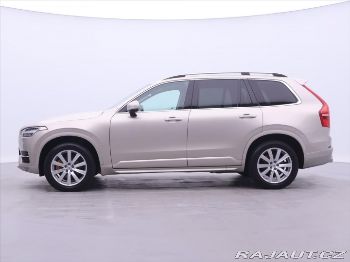 Volvo XC90 2,0 D5 165kW AWD CZ Momen 2015