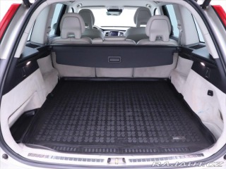 Volvo XC90 2,0 D5 165kW AWD CZ Momen 2015