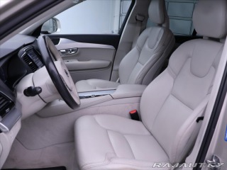 Volvo XC90 2,0 D5 165kW AWD CZ Momen 2015