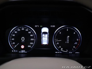 Volvo XC90 2,0 D5 165kW AWD CZ Momen 2015