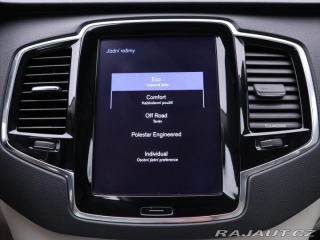 Volvo XC90 2,0 D5 165kW AWD CZ Momen 2015
