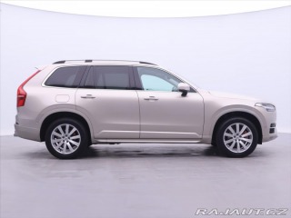 Volvo XC90 2,0 D5 165kW AWD CZ Momen 2015