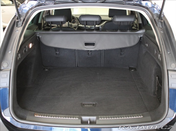 Opel Insignia 1,5 Turbo 121kW Akční CEN 2017