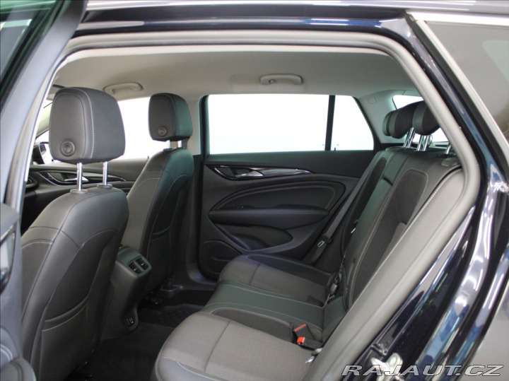 Opel Insignia 1,5 Turbo 121kW Akční CEN 2017