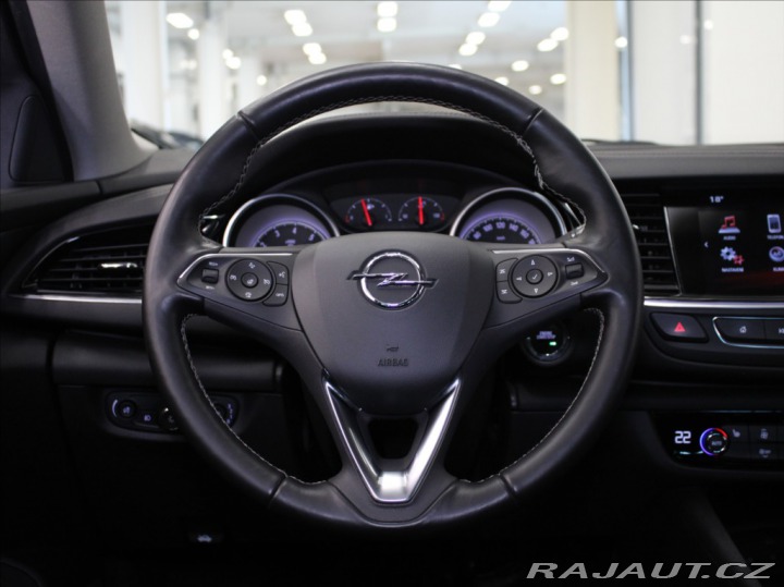 Opel Insignia 1,5 Turbo 121kW Akční CEN 2017