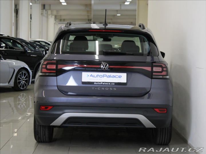 Volkswagen T-Cross 1,0 TSi 81kW Life ZÁRUKA 2023