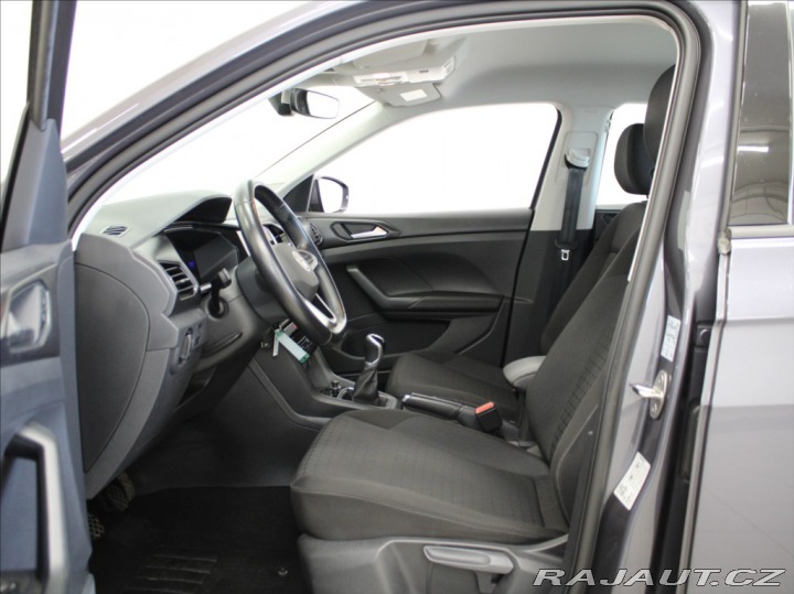 Volkswagen T-Cross 1,0 TSi 81kW Life ZÁRUKA 2023