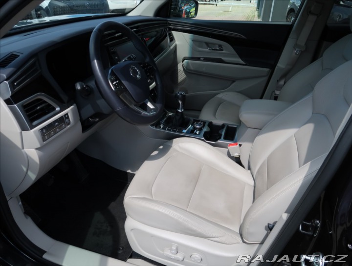SsangYong Korando 1,5 T-GDi ČR 4x4 1 MAJITE 2021