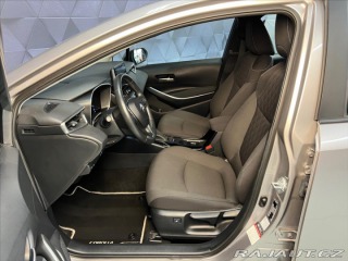 Toyota Corolla 1,8 HYBRID e-CVT COMFORT, 2022