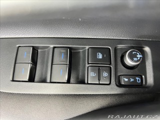 Toyota Corolla 1,8 HYBRID e-CVT COMFORT, 2022