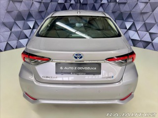 Toyota Corolla 1,8 HYBRID e-CVT COMFORT, 2022