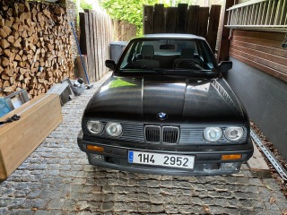 BMW 3 e30