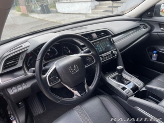 Honda Civic 1,5 VTEC turbo sedan 2020
