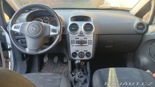 Opel Corsa 1,4 r.v. 2012, 96 000 k 2012