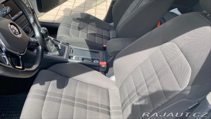 Volkswagen Golf 1,4 TSI, 90 kW, r.v. 11 1800