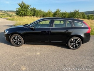 Volvo V60 2,4   D6 AWD 158 kW PLUG- 2014