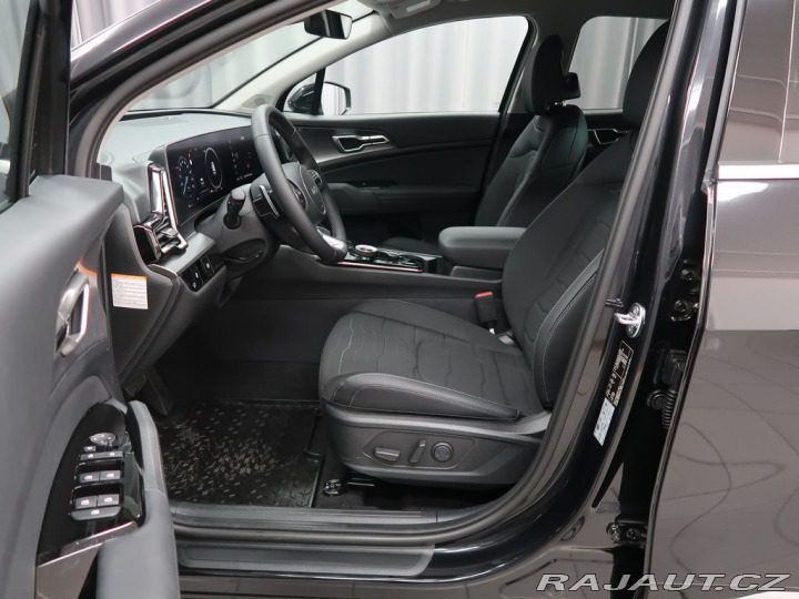 Kia Sportage TOP 4x4 - K odberu IHNED 2025