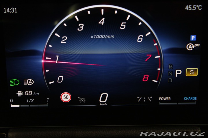 Mercedes-Benz B 180 MBUX / 1000km / DPH / 2024