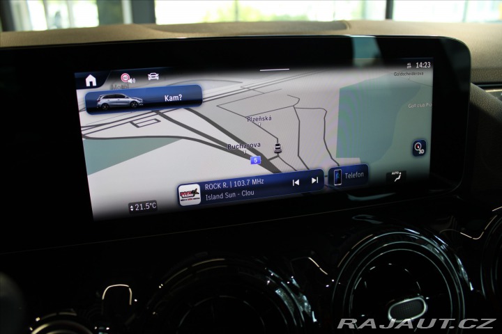 Mercedes-Benz B 180 MBUX / 1000km / DPH / 2024