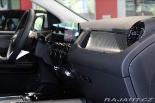 Mercedes-Benz B 180 MBUX / 1000km / DPH / 2024