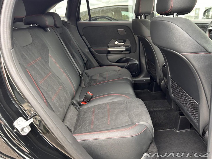 Mercedes-Benz GLA 200d AMG Style Edition 2025