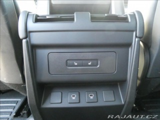 Land Rover Defender 3,0 D300 110 X-Dyn HSE,1. 2022