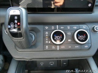 Land Rover Defender 3,0 D300 110 X-Dyn HSE,1. 2022
