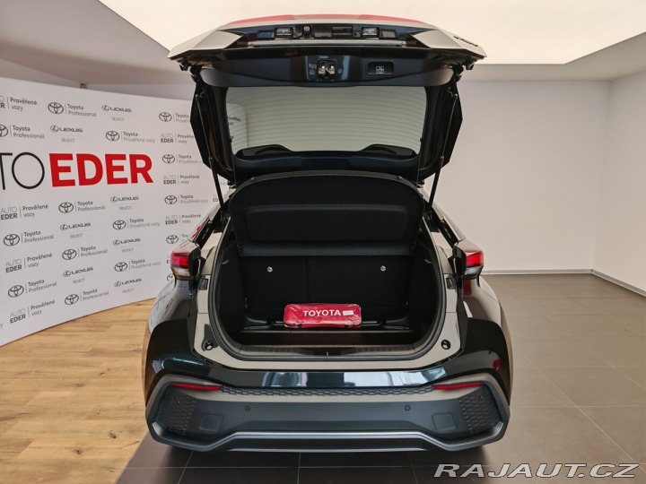 Toyota C-HR 2.0 Hybrid Style 4x2 2024