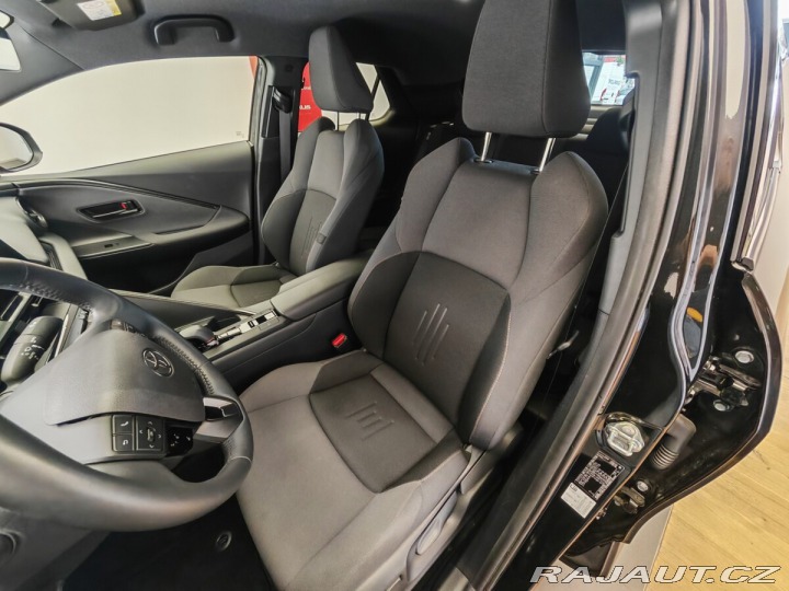 Toyota C-HR 2.0 Hybrid Style 4x2 2024